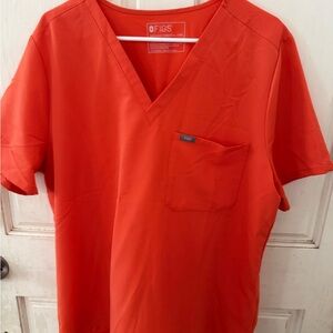 Figs Men's scrub top